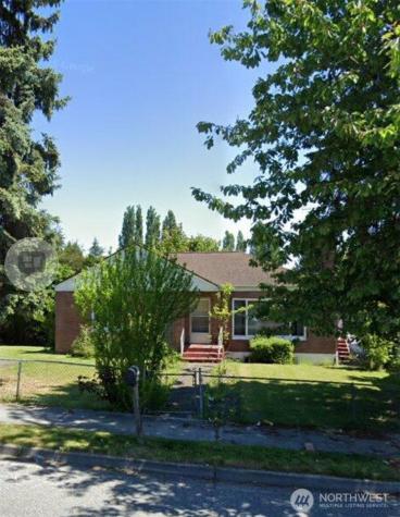 15510 Meridian Shoreline WA 98133
