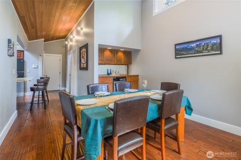 28313 183rd Avenue SE Kent WA 98042