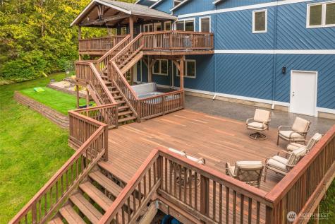 28313 183rd Avenue SE Kent WA 98042