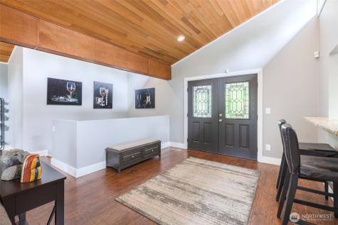 28313 183rd Avenue SE Kent WA 98042