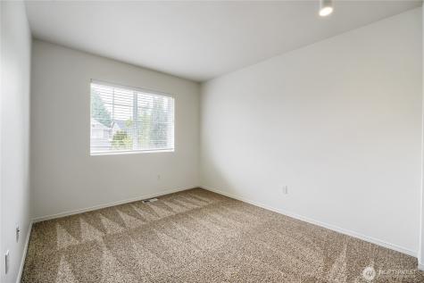 1508 67th Street SE Auburn WA 98092