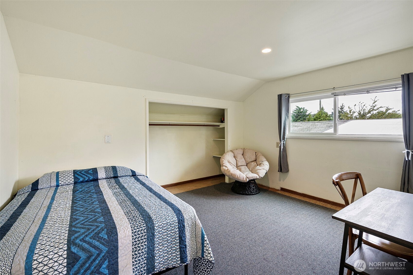 5020 7th Avenue NE Seattle WA 98105