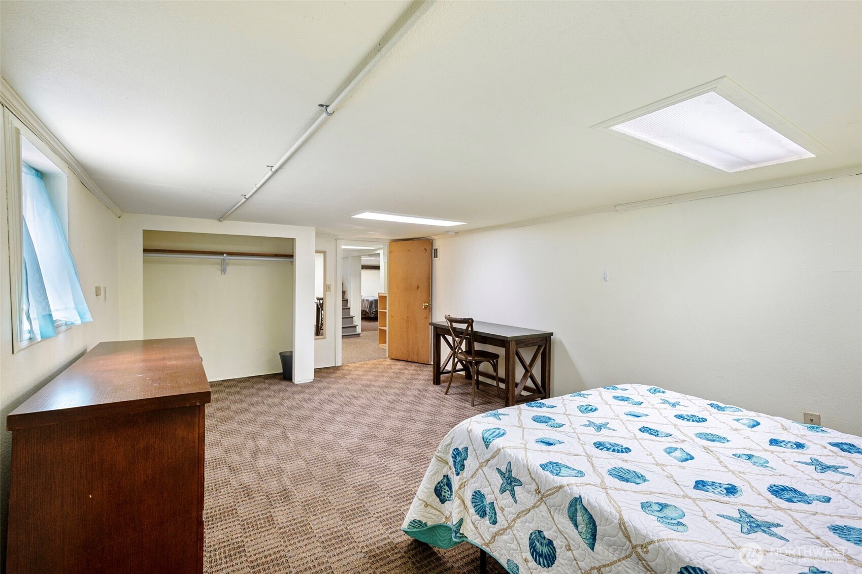 5020 7th Avenue NE Seattle WA 98105