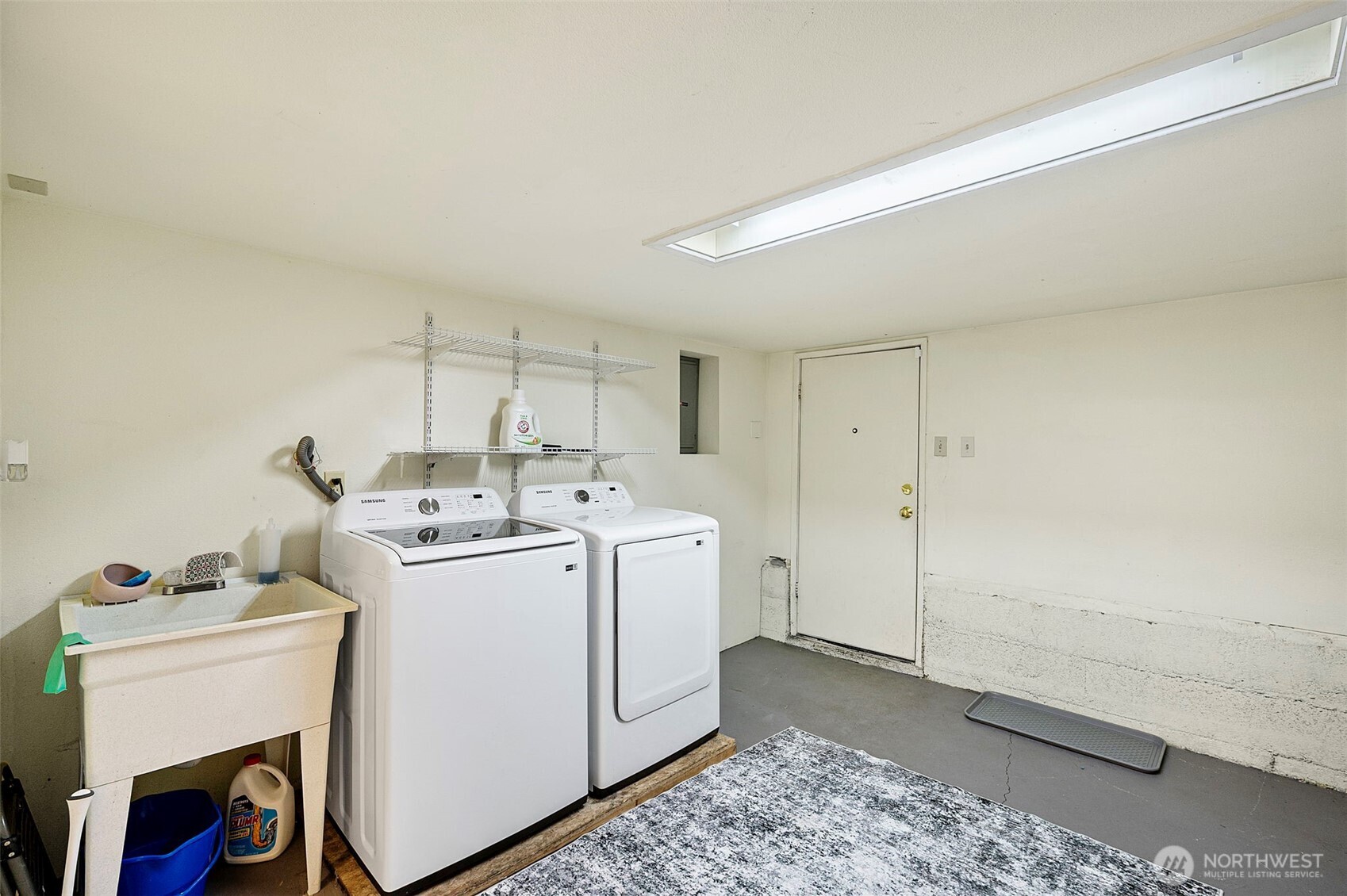 5020 7th Avenue NE Seattle WA 98105