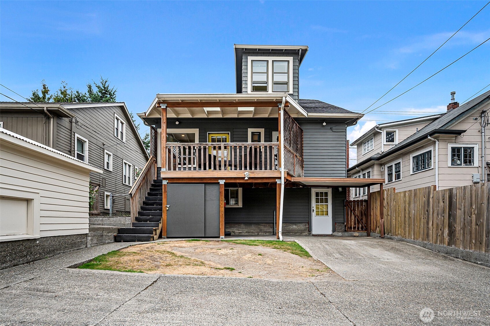 5020 7th Avenue NE Seattle WA 98105