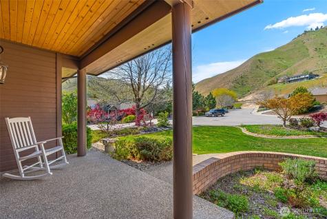 2013 Linville Drive Wenatchee WA 98801