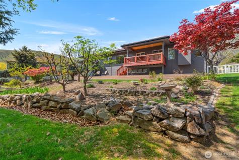 2013 Linville Drive Wenatchee WA 98801