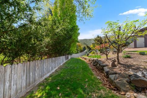 2013 Linville Drive Wenatchee WA 98801