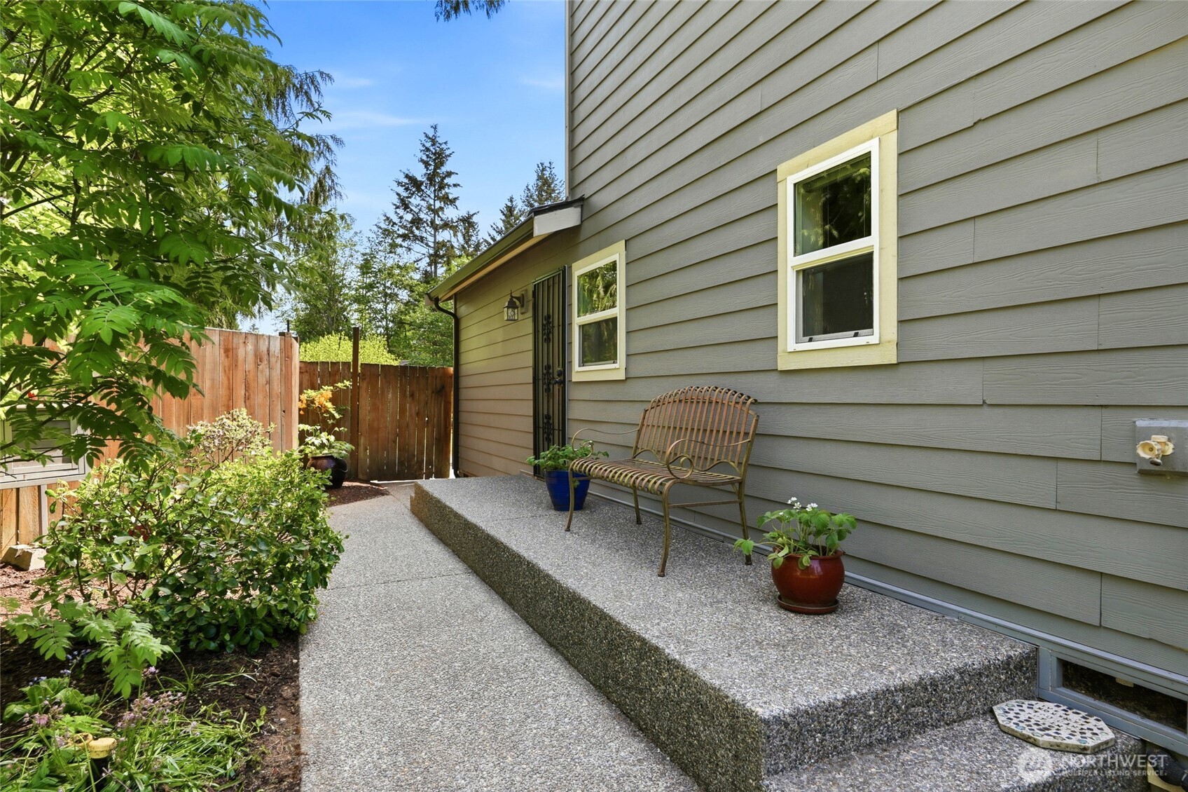 24015 SE 380th Street Enumclaw WA 98022