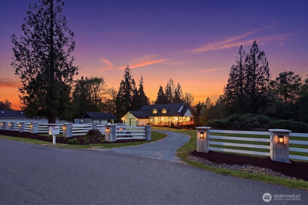 12811 Kapowsin Highlands Drive E Graham WA 98338