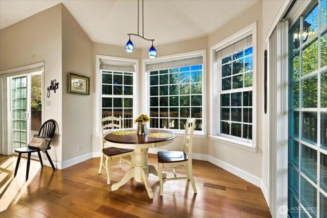 12811 Kapowsin Highlands Drive E Graham WA 98338