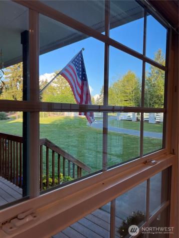 12811 Kapowsin Highlands Drive E Graham WA 98338