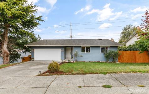 1740 SW Nienhuis Street Oak Harbor WA 98277
