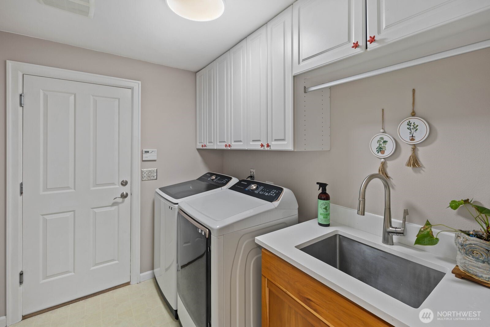 35010 Rhododendron Drive SE Snoqualmie WA 98065