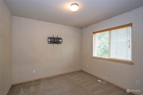 11525 7th Avenue Court E Tacoma WA 98445