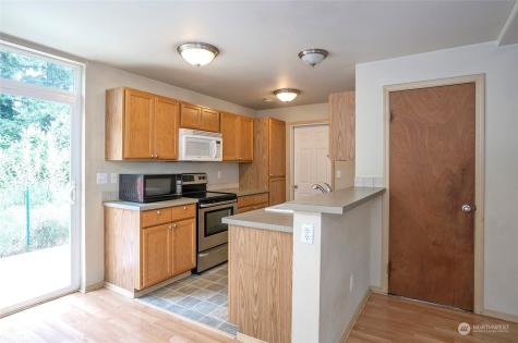 11525 7th Avenue Court E Tacoma WA 98445