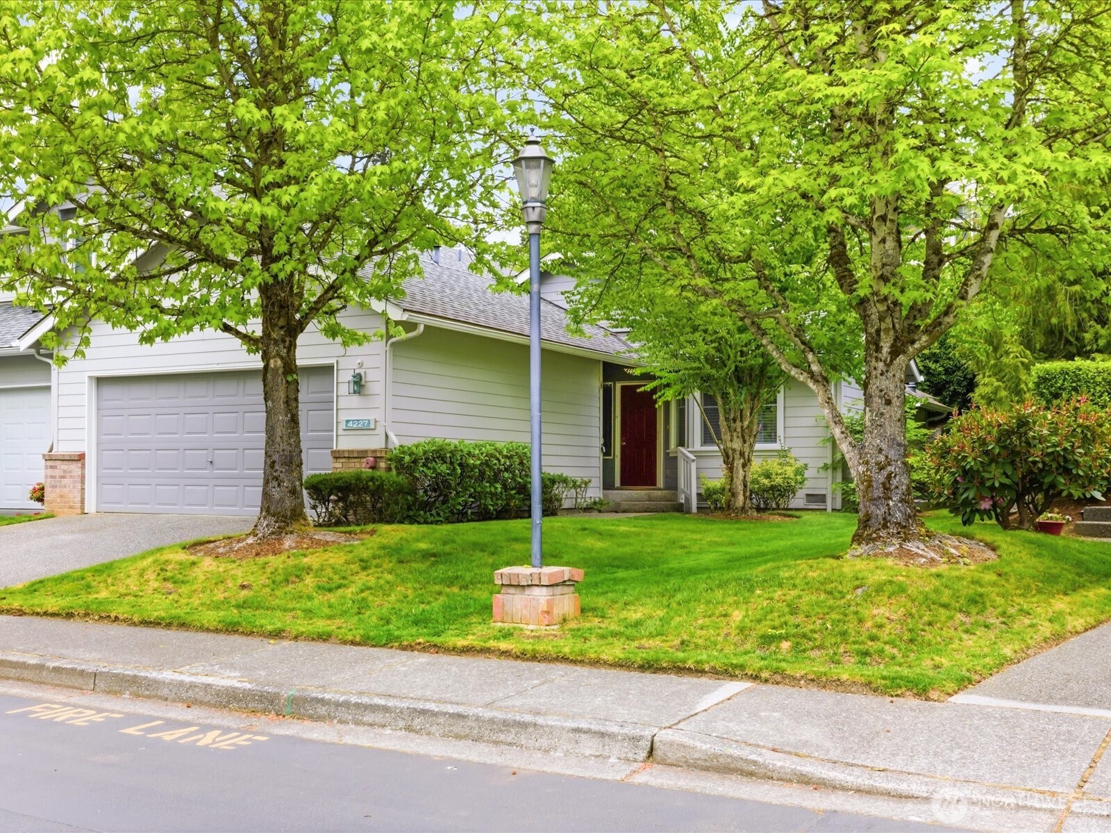 4227 Stonebridge Way Lynnwood WA 98037