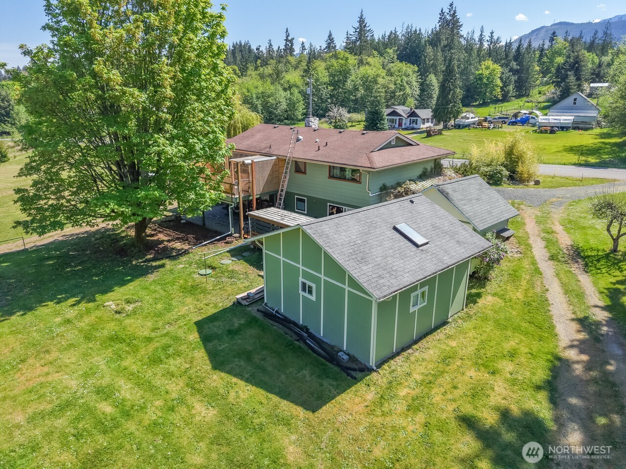 63 E Arnette Road Port Angeles WA 98362