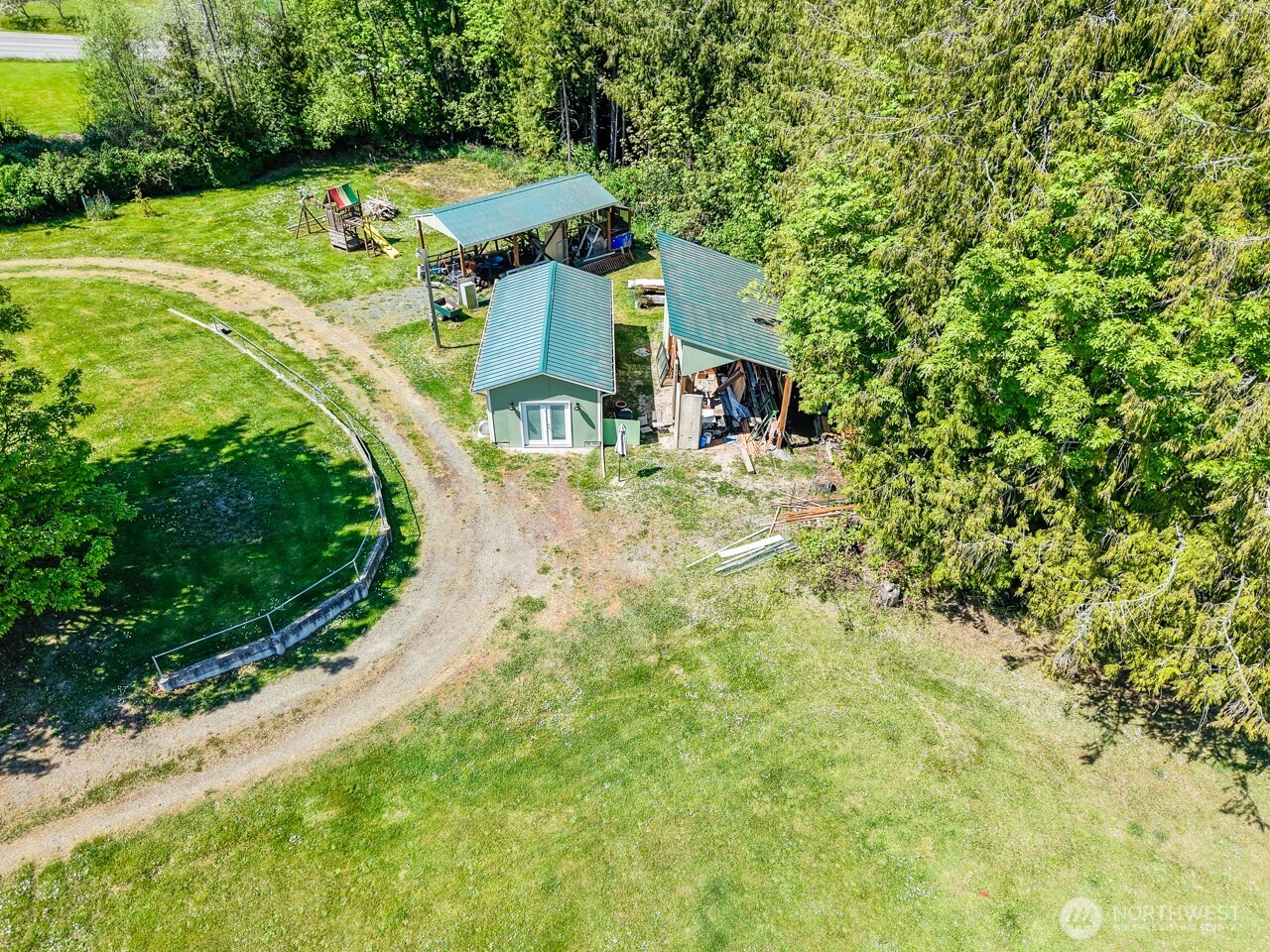 63 E Arnette Road Port Angeles WA 98362