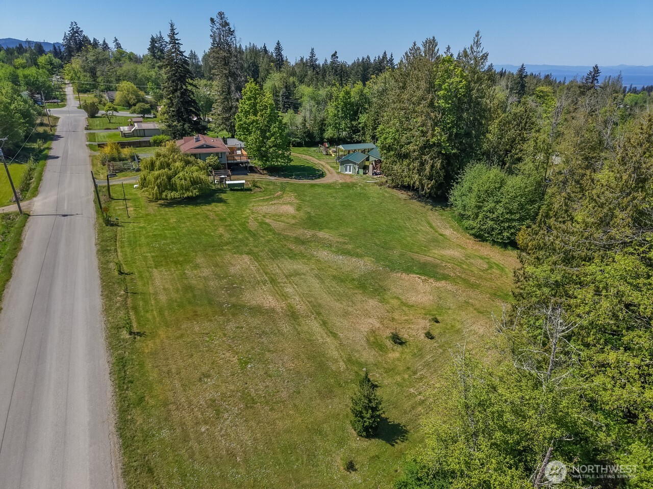 63 E Arnette Road Port Angeles WA 98362