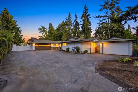 19319 76th Avenue W Lynnwood WA 98036