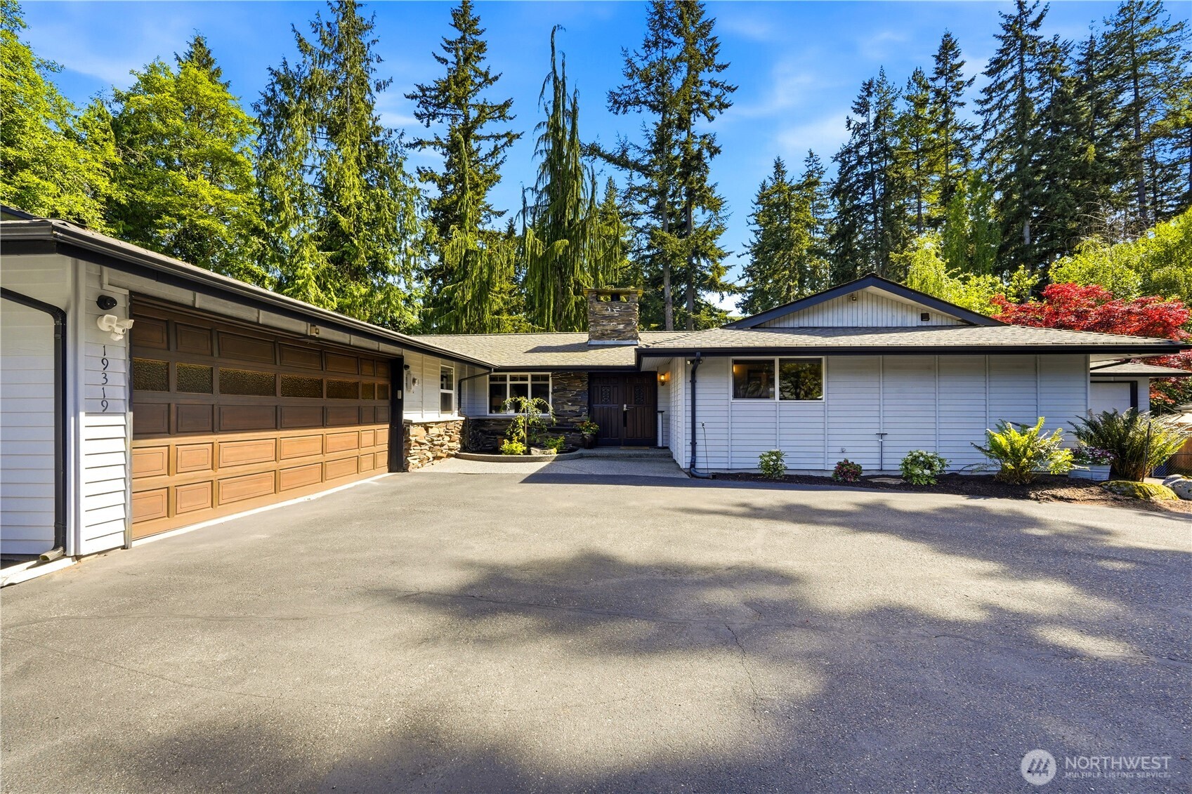 19319 76th Avenue W Lynnwood WA 98036