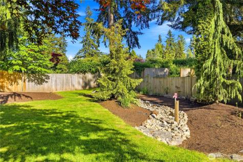 19319 76th Avenue W Lynnwood WA 98036
