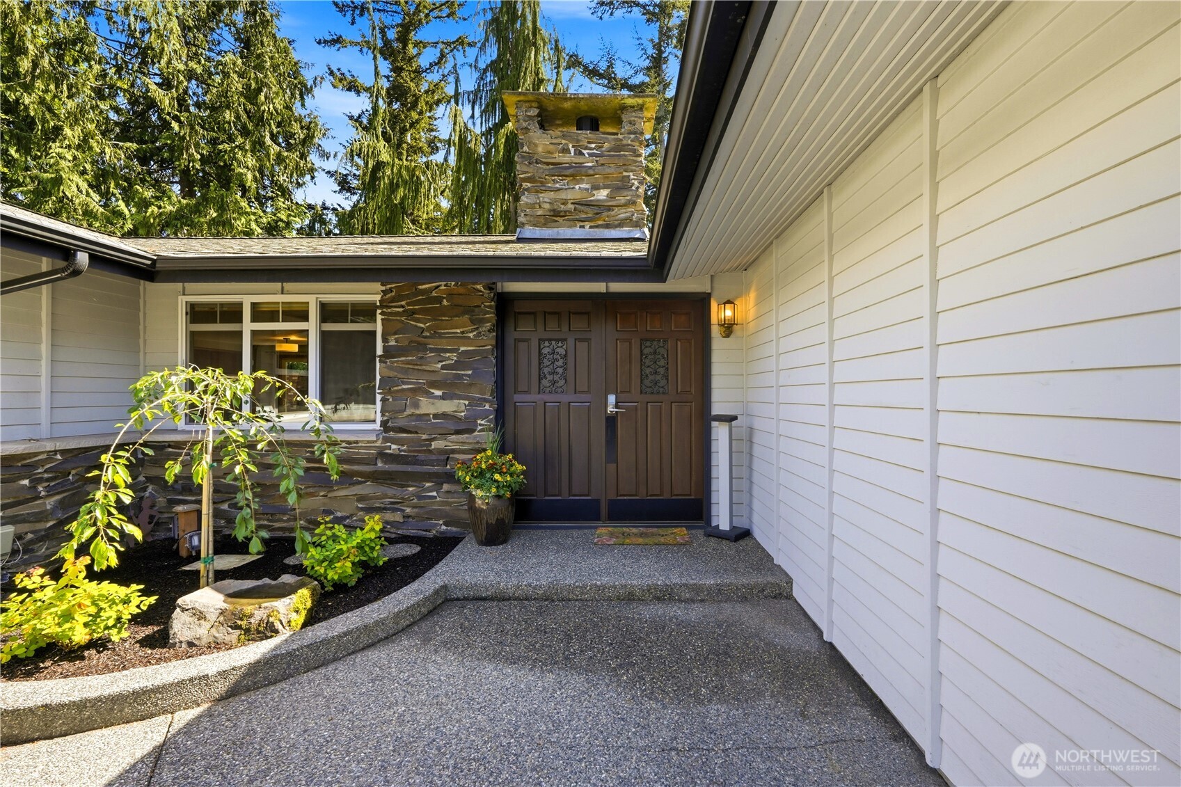19319 76th Avenue W Lynnwood WA 98036