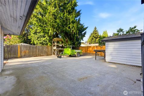 19319 76th Avenue W Lynnwood WA 98036