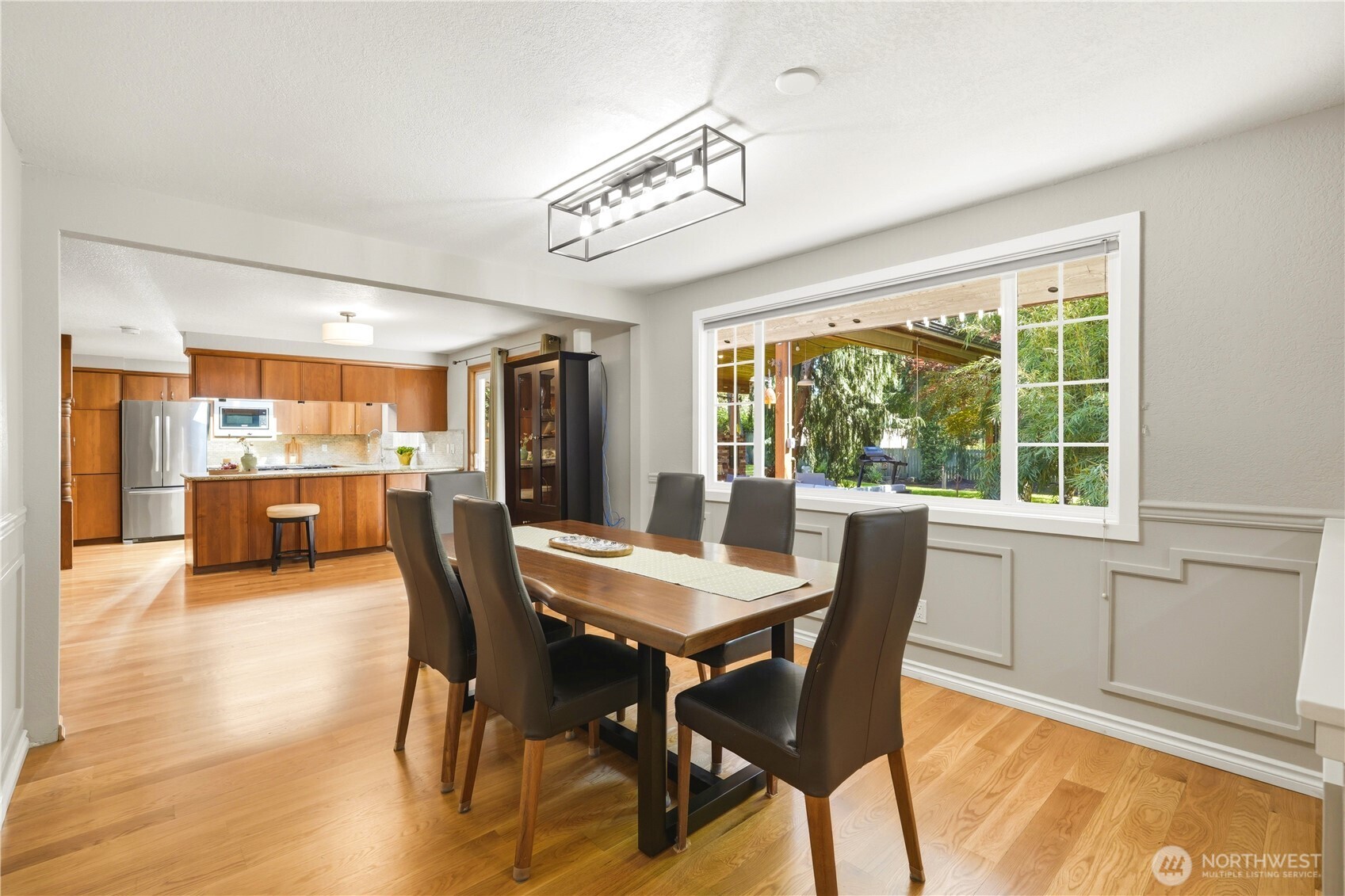 19319 76th Avenue W Lynnwood WA 98036
