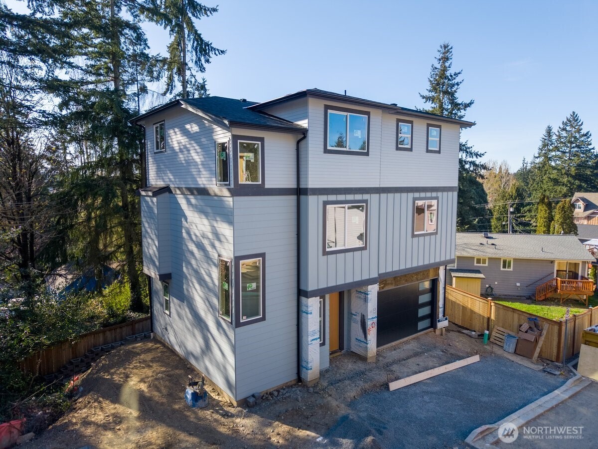 5908 212th Place SW Mountlake Terrace WA 98043