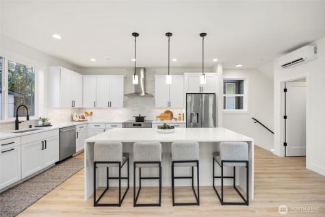 5908 212th Place SW Mountlake Terrace WA 98043