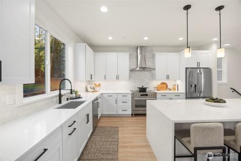 5908 212th Place SW Mountlake Terrace WA 98043