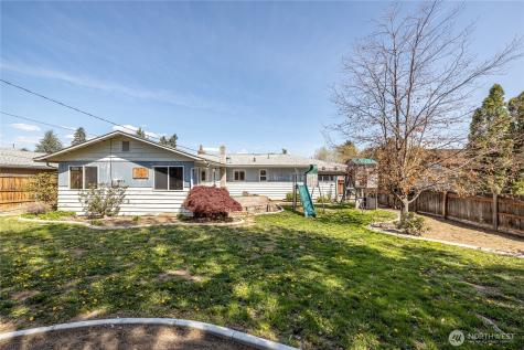 312 Marie Avenue Wenatchee WA 98802