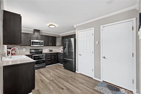 16118 93rd Street E Sumner WA 98390
