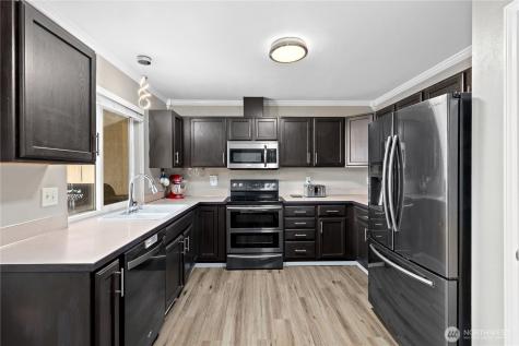 16118 93rd Street E Sumner WA 98390
