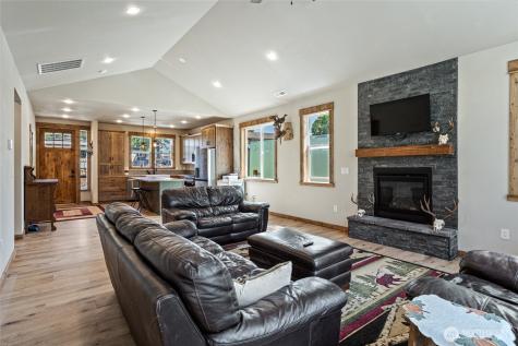 91 Twin Lakes Road Cle Elum WA 98922