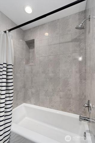 18012 1st Avenue NW Shoreline WA 98177