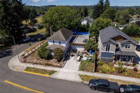 826 9th Street SW Puyallup WA 98371