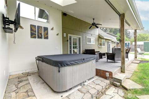 23717 49th Drive SE Woodinville WA 98072