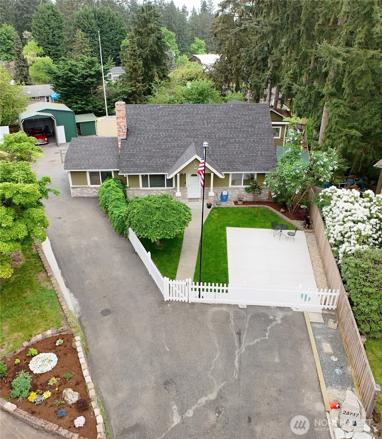 23717 49th Drive SE Woodinville WA 98072