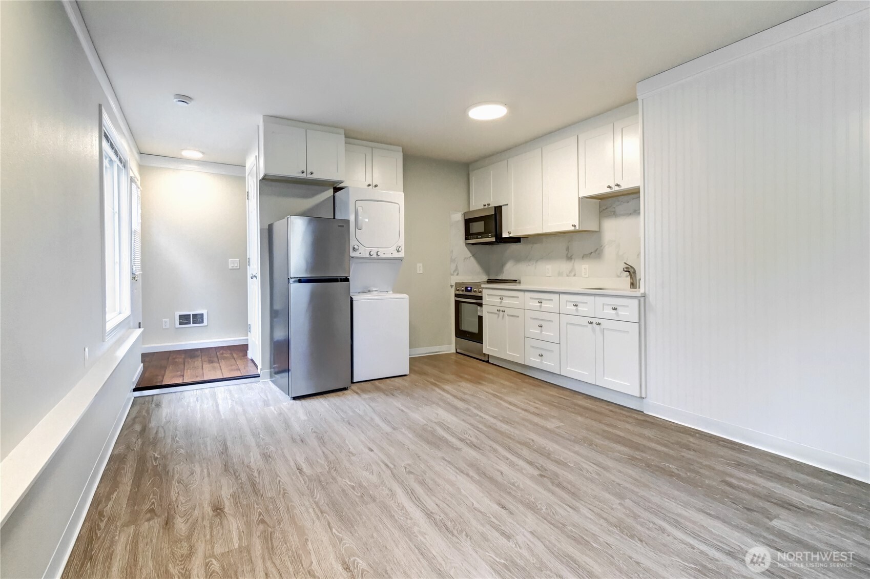 23717 49th Drive SE Woodinville WA 98072