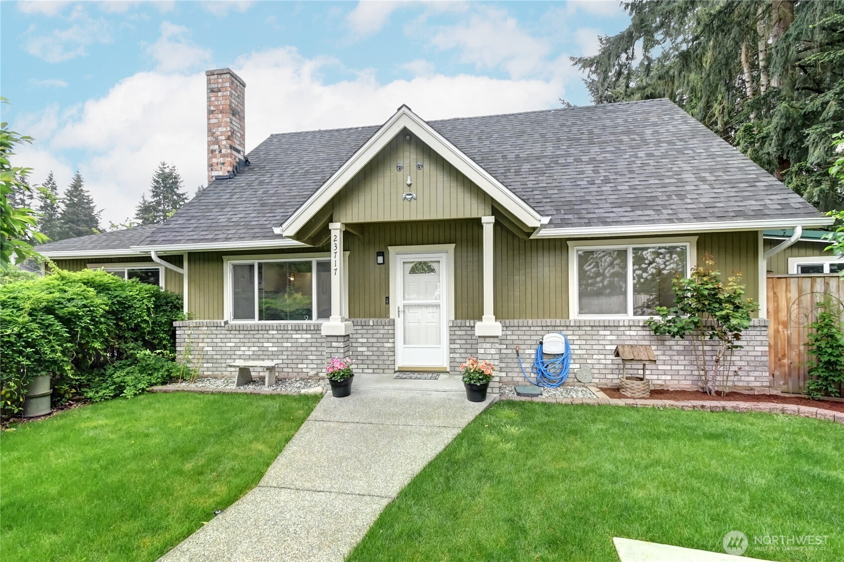 23717 49th Drive SE Woodinville WA 98072