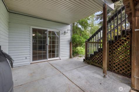 22003 117th Avenue SE Kent WA 98031