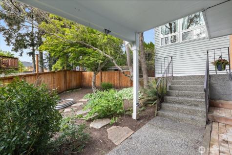 22003 117th Avenue SE Kent WA 98031