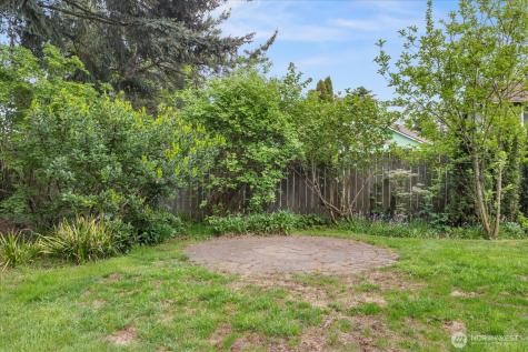22003 117th Avenue SE Kent WA 98031