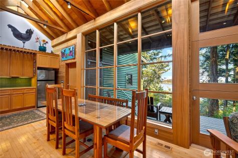 7457 Holiday Boulevard Anacortes WA 98221