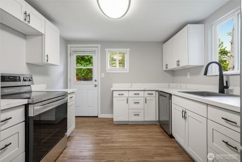 726 109th Street SE Everett WA 98208
