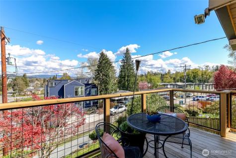 8607 42nd Avenue S Seattle WA 98118