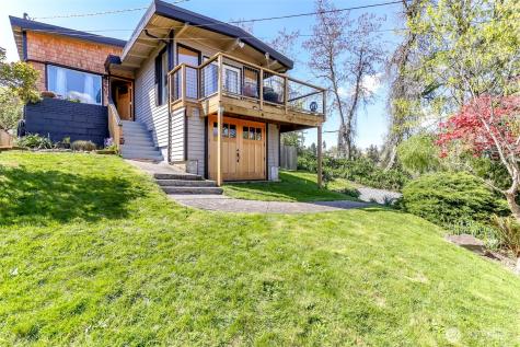8607 42nd Avenue S Seattle WA 98118